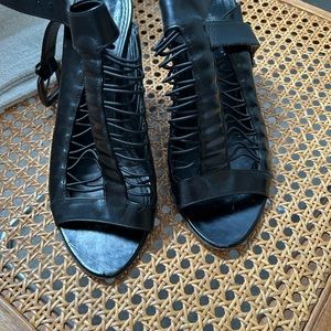 Givenchy Sandals (black)